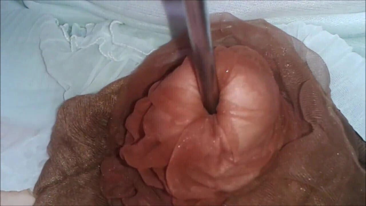 with Nylon insert deep urethra