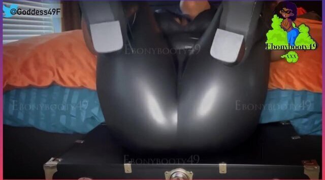 Booty Leather Leggings farting like crazy