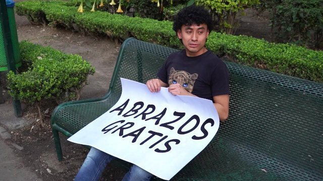 ABRAZOS GRATIS🤗(ESCENA COMPLETA) VALENTIN 💘¡Fantasía CHICA DESCONOCIDA!