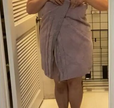 Curvy Modeling Agency Woman Change Into Towel