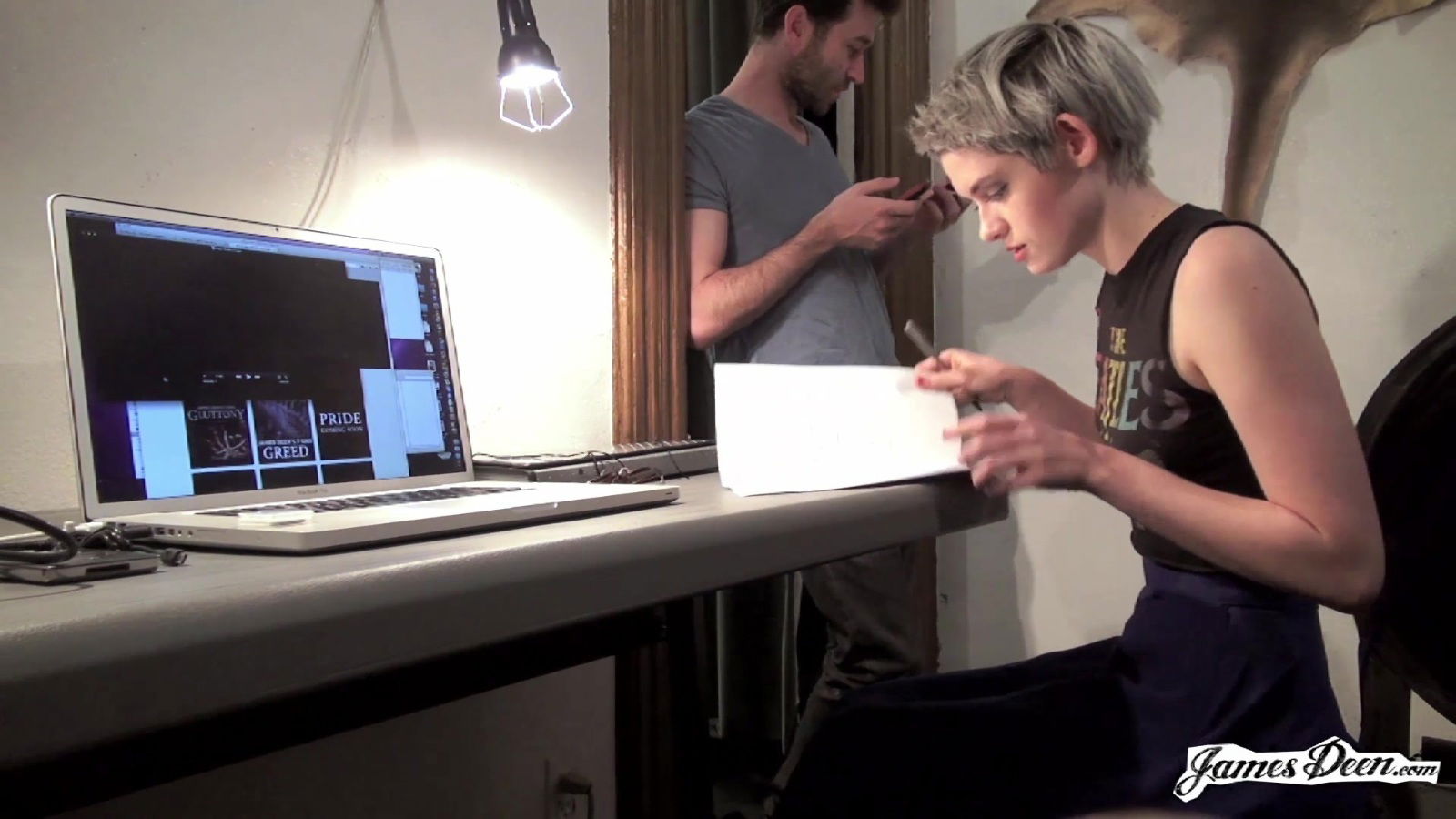 Diana Colton moans while being fingered boyfriend