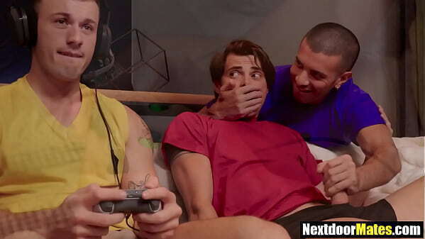 guys fuck next gaming friend