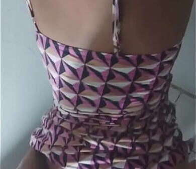 crente safada bunda grande mostrando sabe rebolar