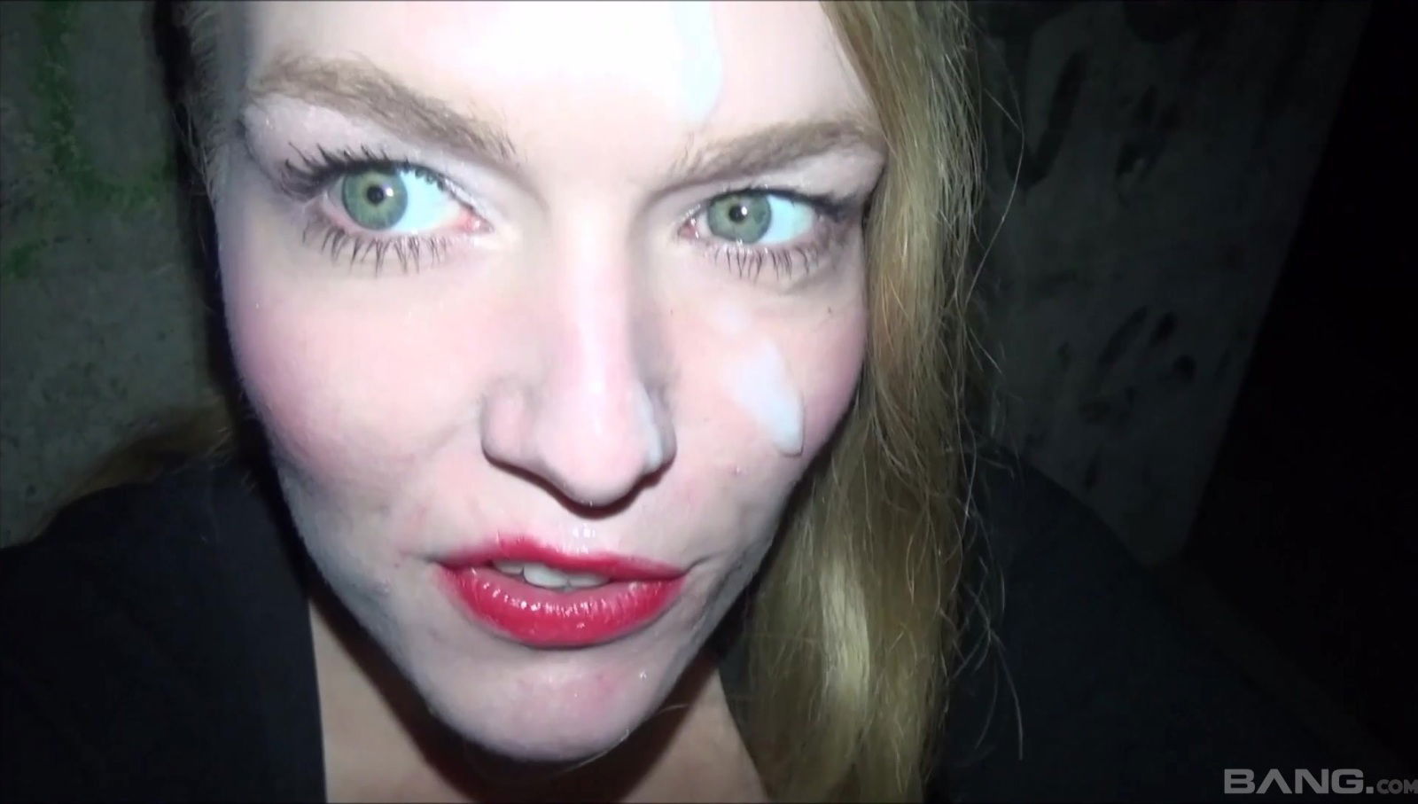 Adorable stranger Stacy gives head gets covered with