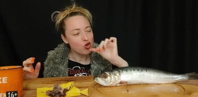 СОБЛАЗНЮ РАССЛАБЛЮ: сордины asmr mukbang