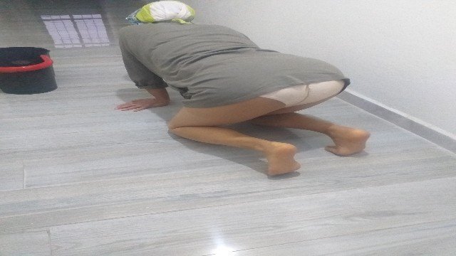 Azginliktan tutusan turbanli temizlikci Turk ifsa