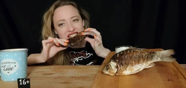 СОБЛАЗНЮ РАССЛАБЛЮ: карась asmr mukbang