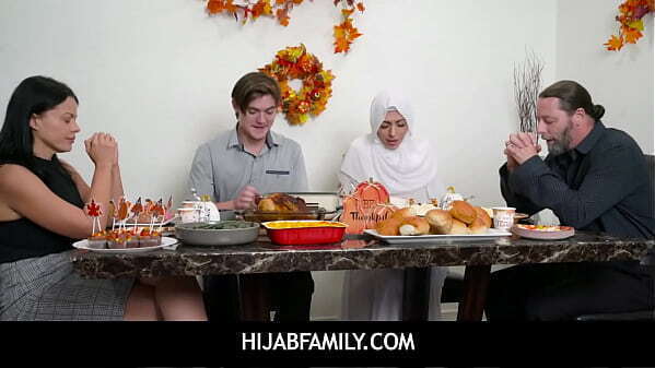 HijabFamily Teen Girlfriend Hijab Thanksgiving Day- Nadia White
