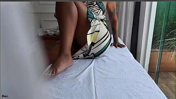 C&acirc_mera escondida consult&oacute_rio feminino Massagem t&acirc_ntrica VIDEO REAL