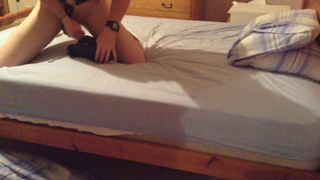 Wanking on my black boots 