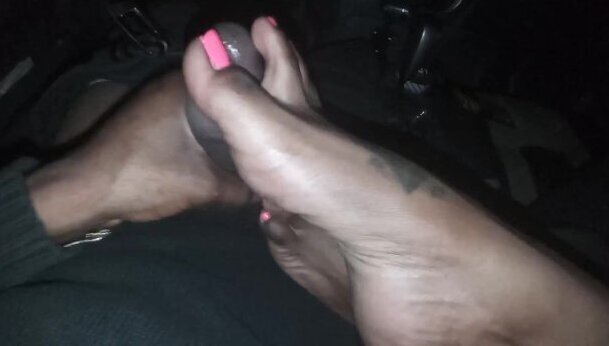Southernsoles Ebony Car Footjob (Got Caught)