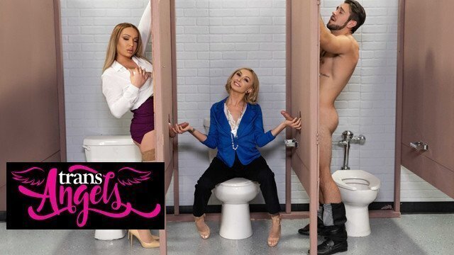 Trans Angels Winter Doll Dante Colle Double Penetrated Chloe Temple Bathroom