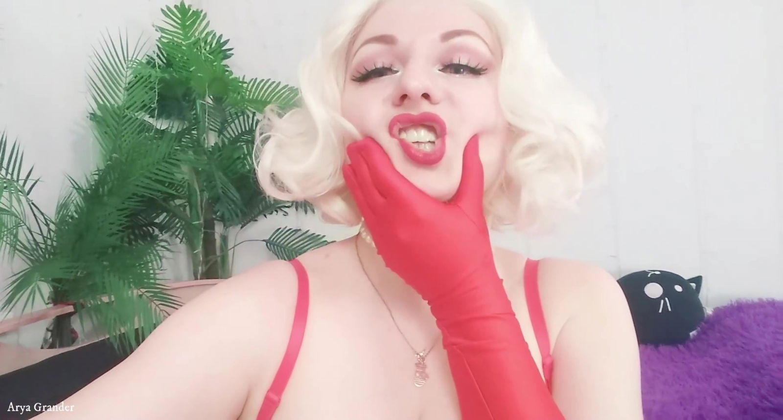 Arya Grander - Roleplay: Sexy Milf Is Your Submissive Girl So Enjoy! Hot Blonde