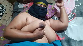 চাচাতো ভাইকে লাগাতে দিলাম