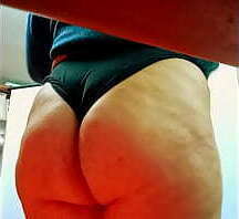 Antonella whipping her ass whit a real bullwhip