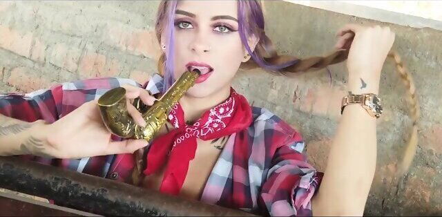 Wild West hotest solo babes