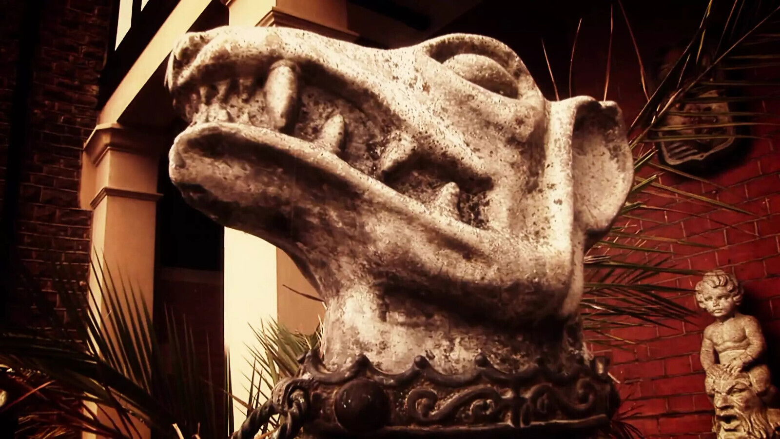 Stacey Saran gets Fucked Masked