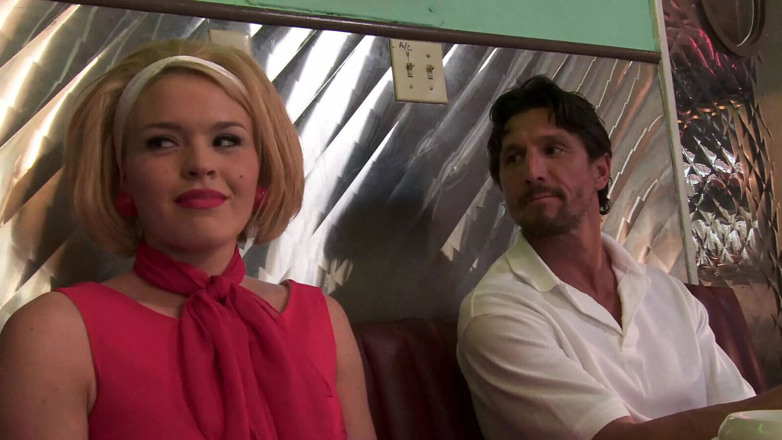 Stunning Milfs Share Waiter's