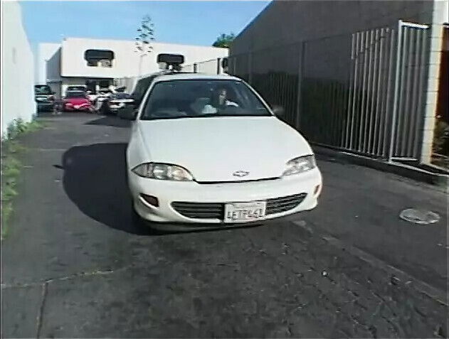 Black slut gets shaved cunt fucked white