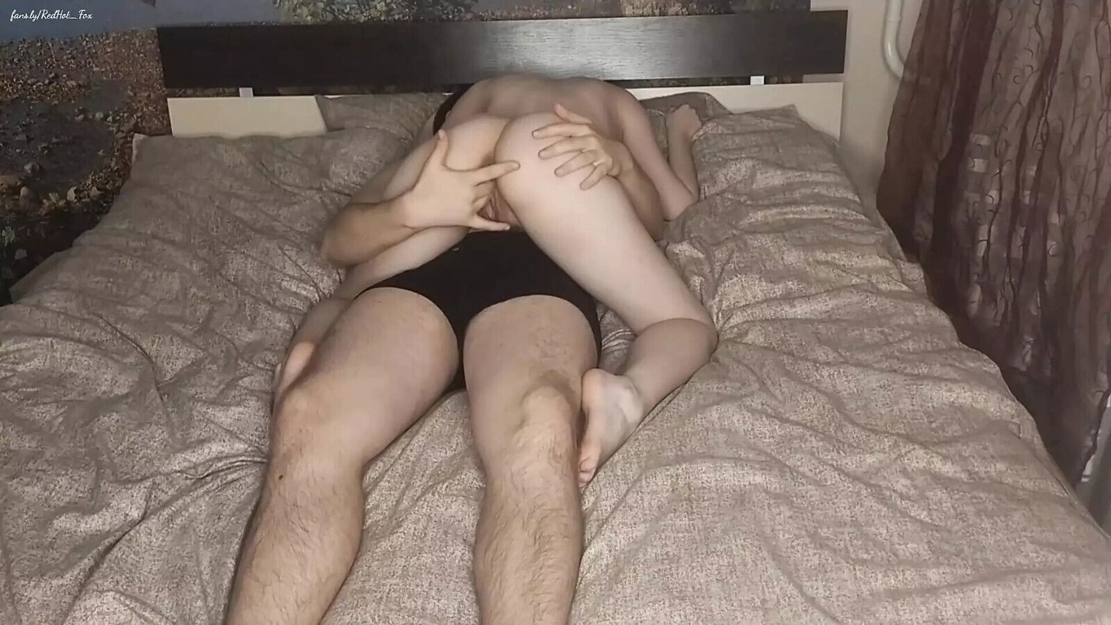 sexy bride gets KarolinaOrgasm