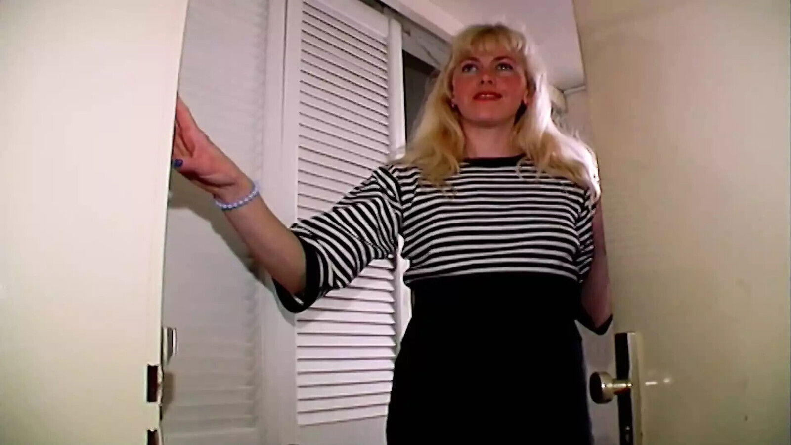 Georges German lady enjoys masturbating pleasing long pecker