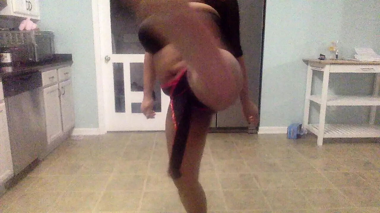 Mortal Combat this Ebony pussy-MILF's Flawless Victory Part