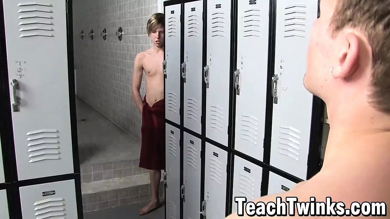 Maddox Johnson fucked Ethan Storm Kaiden Ertelle