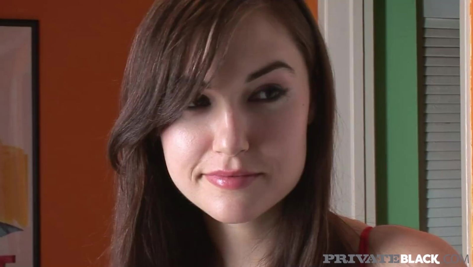 White chick jumped with trimmed cunt after sucked well