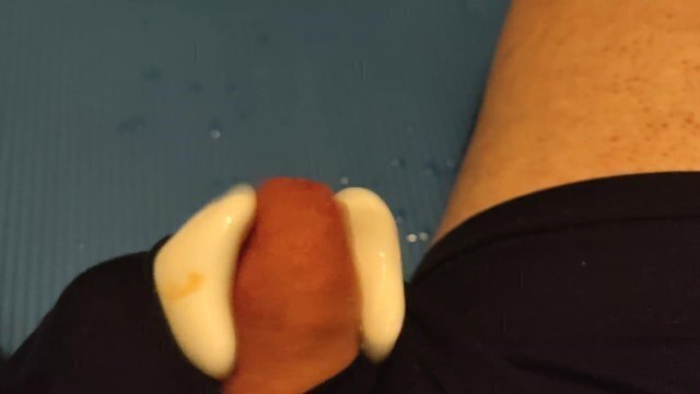 Massive cumshot almost broke internet