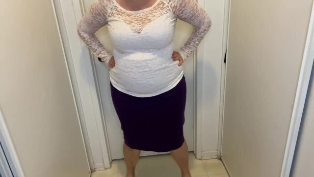 Boss Gives Woman Humiliating Strip Search