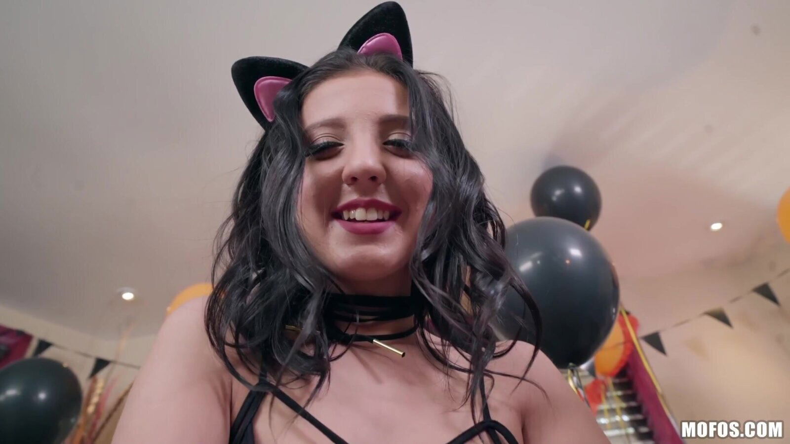 Good-looking Selena Stone mind-blowing video