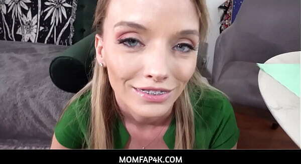 MomFap4K Step Gets Advice From Pristine