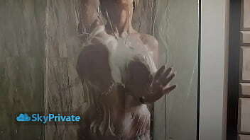 (FOAMY SHOWER TEASE) Grace Covers Yummy Curves Foam Teases Herself Sooo Good SkyPrivate.com