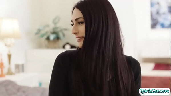 Straight neighbor sucks fucks brunette Khloe