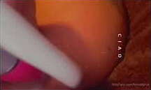 Horny thot diamond leshay masturbating till pussy gets creamy