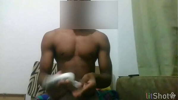 Bronha Gostosa Amante Negro