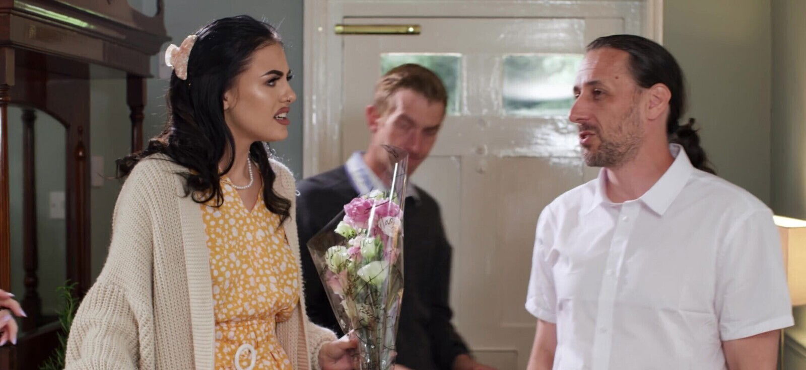 Redhead Scarlett Jones enjoys while being fucked doggy