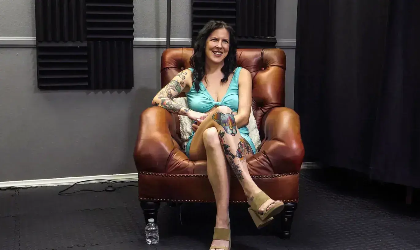 Gangbang Creampie 357 Interview With Nikki Zee, Scene #01