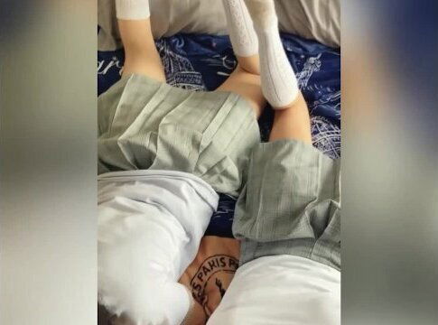 Estudiantes hicimos TRIO cuarto porque reunimos para hacer tarea equipo!