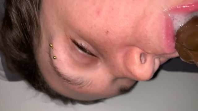 Sloppy head bubbles. friend dildo while watches