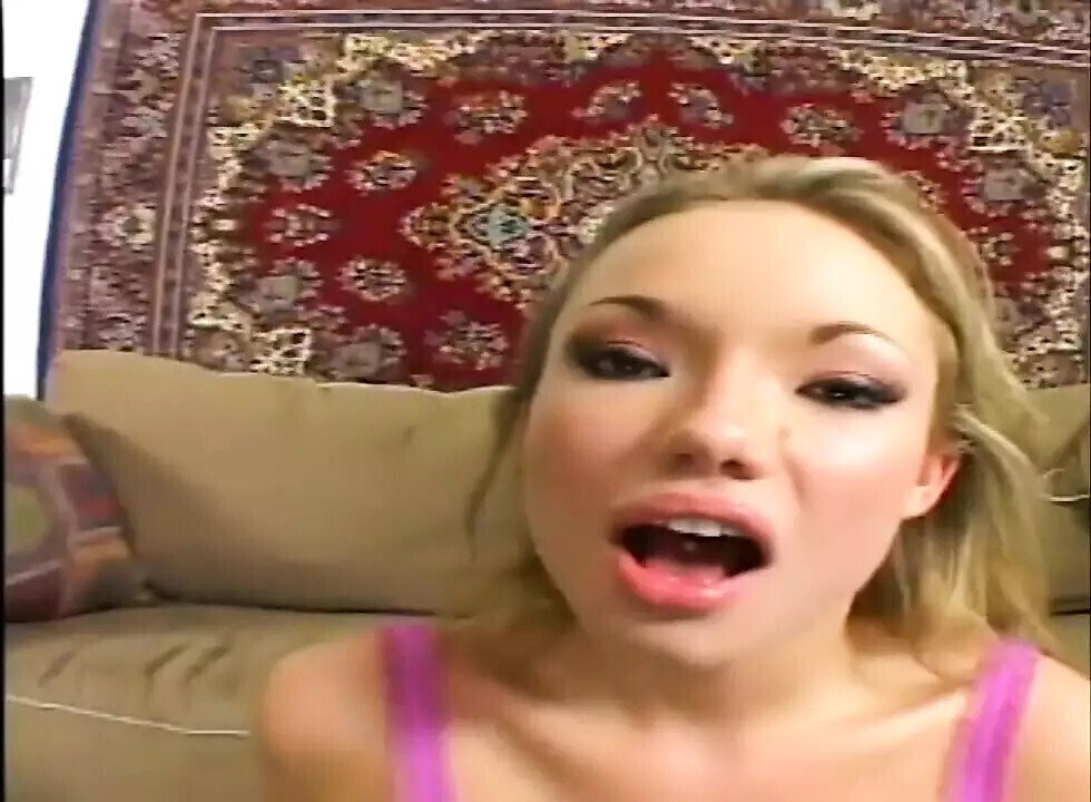 Long Legged Maya Hills Total Slut, Sucking Massive Dick Hard