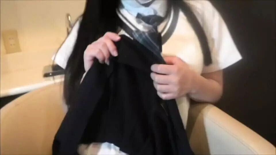 Sex after seeing a woman in a cute Japanese school uniform in her underwear.