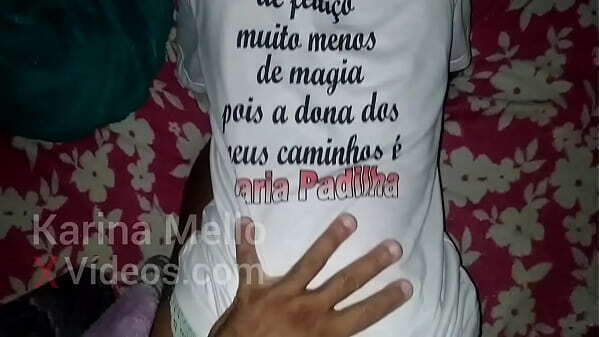 Macumbeira para cliente quietinha camisinha