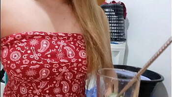 Nakita nanood porn tinulungan Pinay Lovers