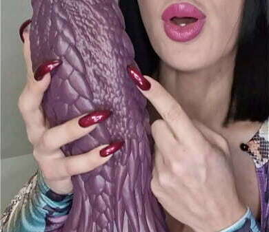 DILDOS &amp_ DRAGONS 15.6 inch dildo from Hankey`s Toys