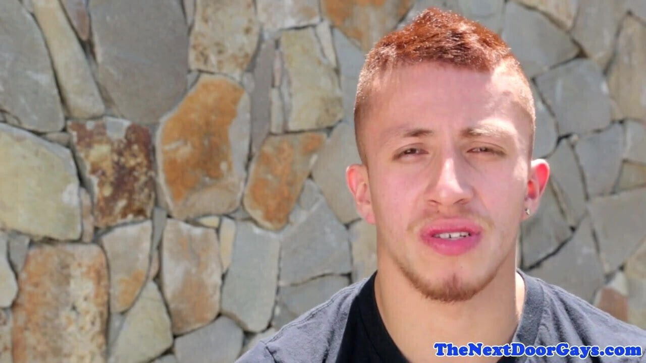 Ginger muscle masturbating sexy shower