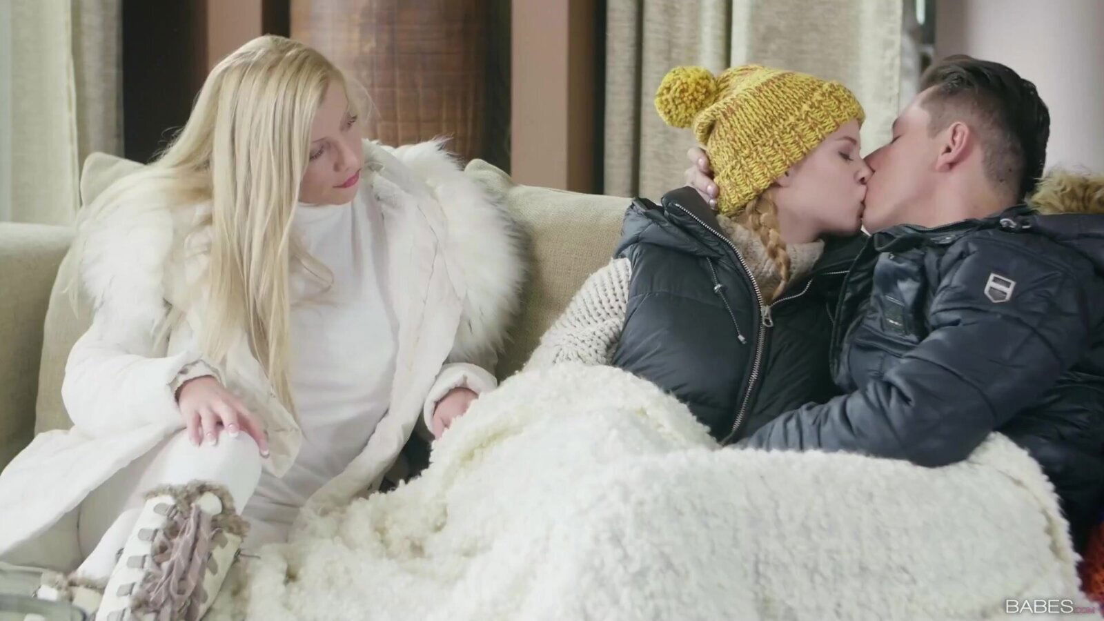 Jenny Mason Lara Santis unforgettable porn clip