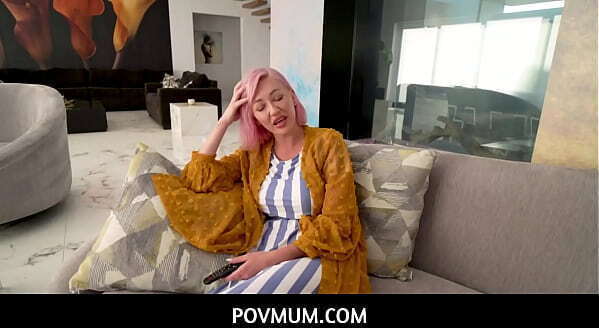 PovMum Dirty guys horny stepmom with Adira Allure gave perfect handjob