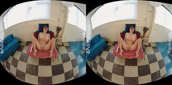 Hotie Yanks Ryanne Super Squirter