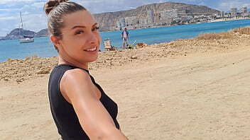 Bogini Gypsy Queen zaczyna promocję swojej nowej płyty ostrego jebania dupę